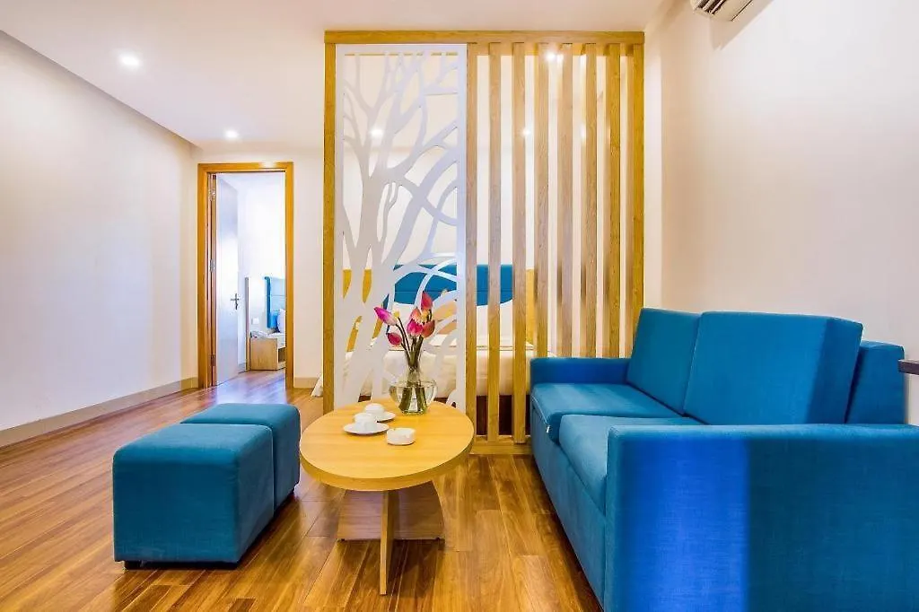 ***  Ngoc Lan Hotel Da Nang Vietnam